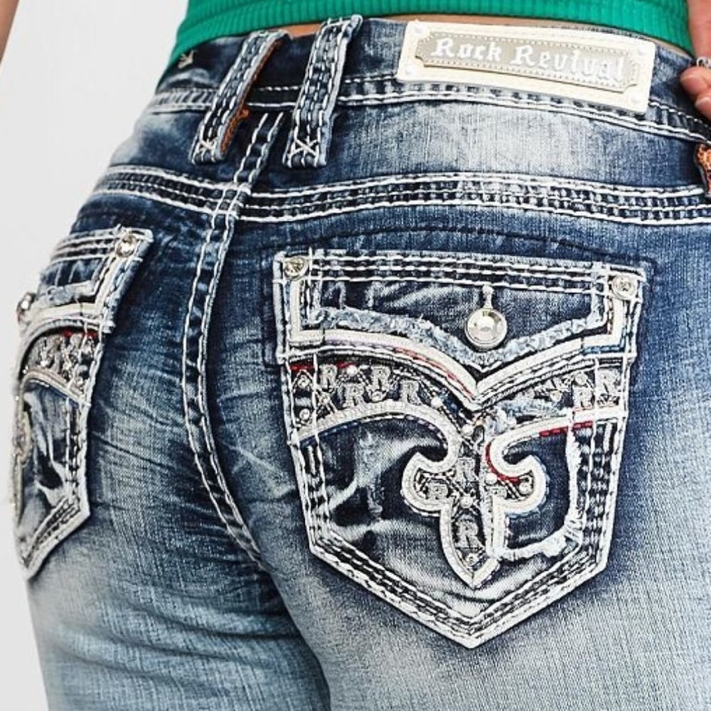 ❤️NeW❤️ ROCK REVIVAL ROSEWOOD EMBROIDERED BLING EASY ANKLE SKINNY JEANS SIZE 28